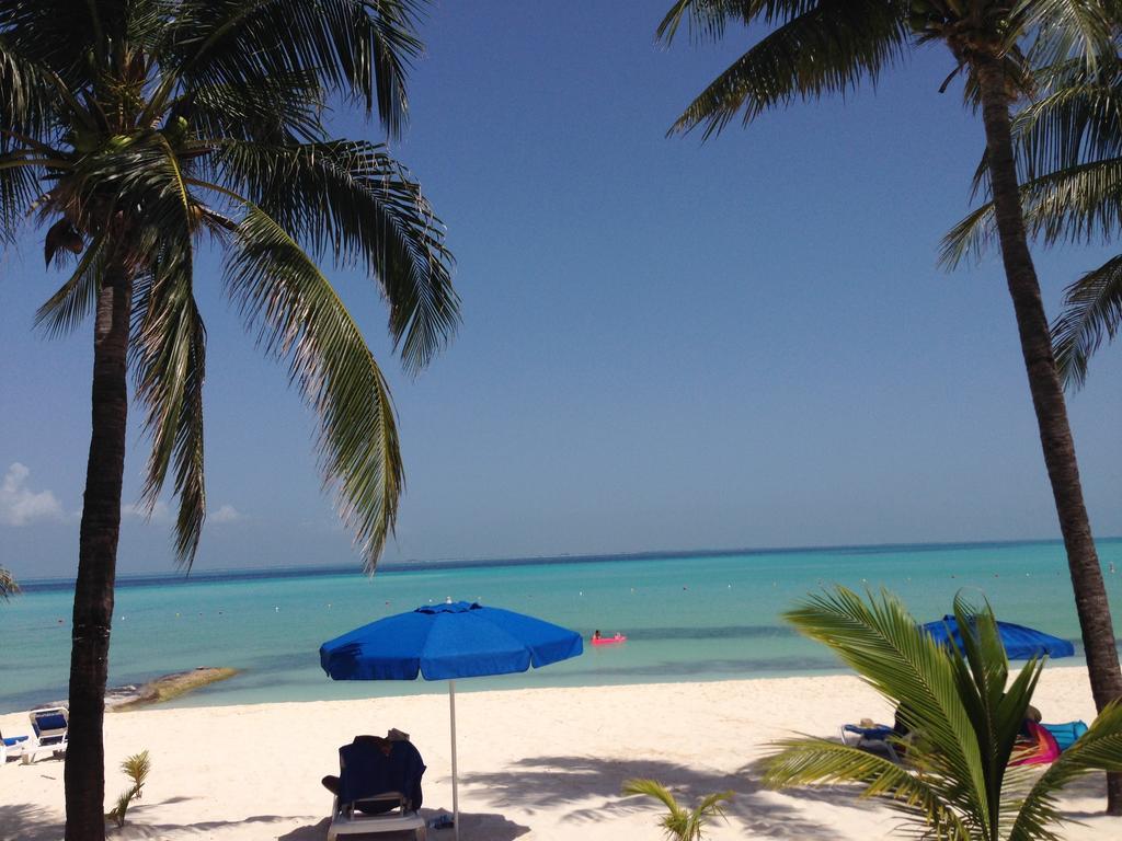 Nautibeach Beach Front Condos In North Beach Isla Mujeres Exteriör bild