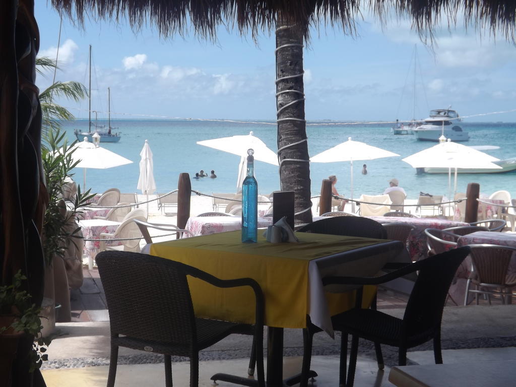 Nautibeach Beach Front Condos In North Beach Isla Mujeres Exteriör bild