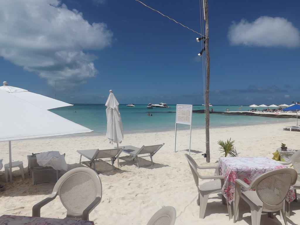 Nautibeach Beach Front Condos In North Beach Isla Mujeres Exteriör bild